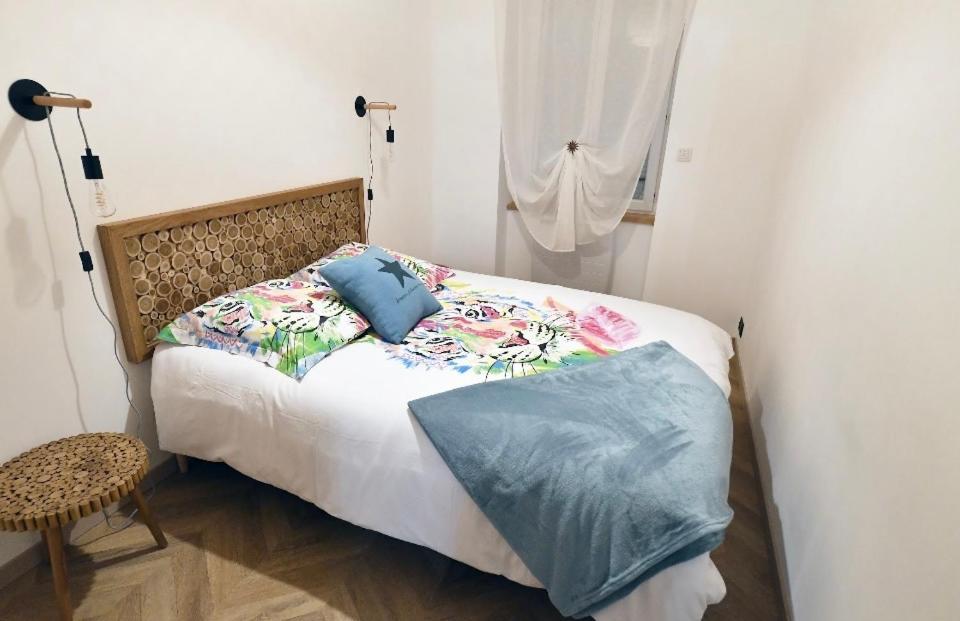 Carnot Place Bourgoin-Jallieu Екстериор снимка